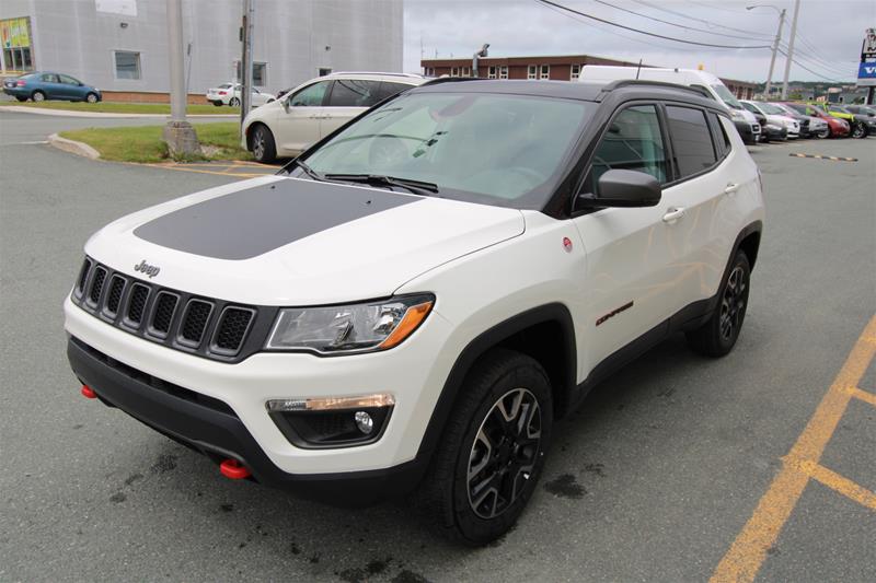 Pre-Owned 2019 Jeep Compass 4×4 Trailhawk Four Wheel Drive SUV